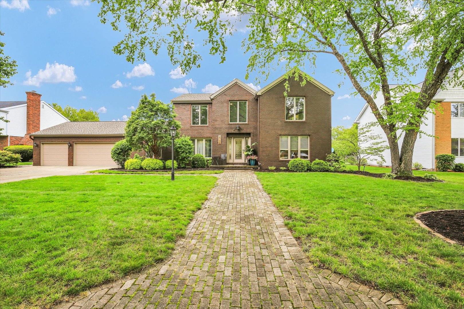2706 Salisbury Court