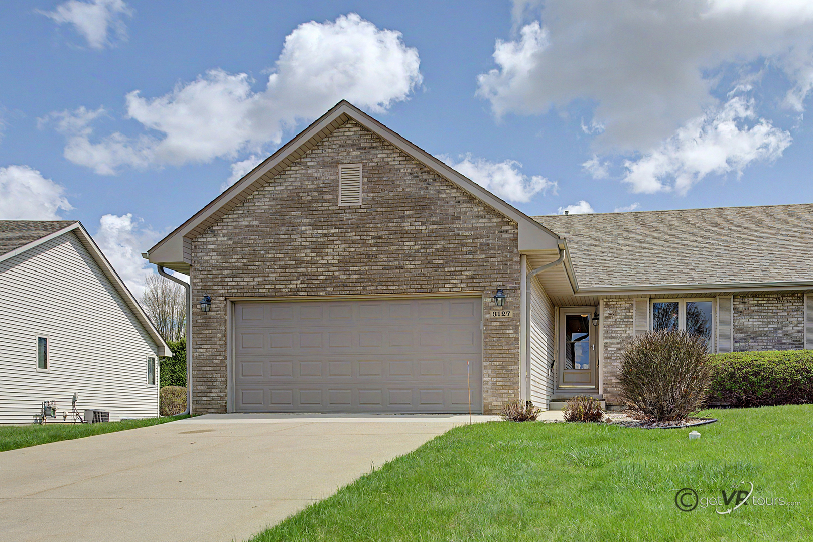 3127 Sandy Pointe Drive