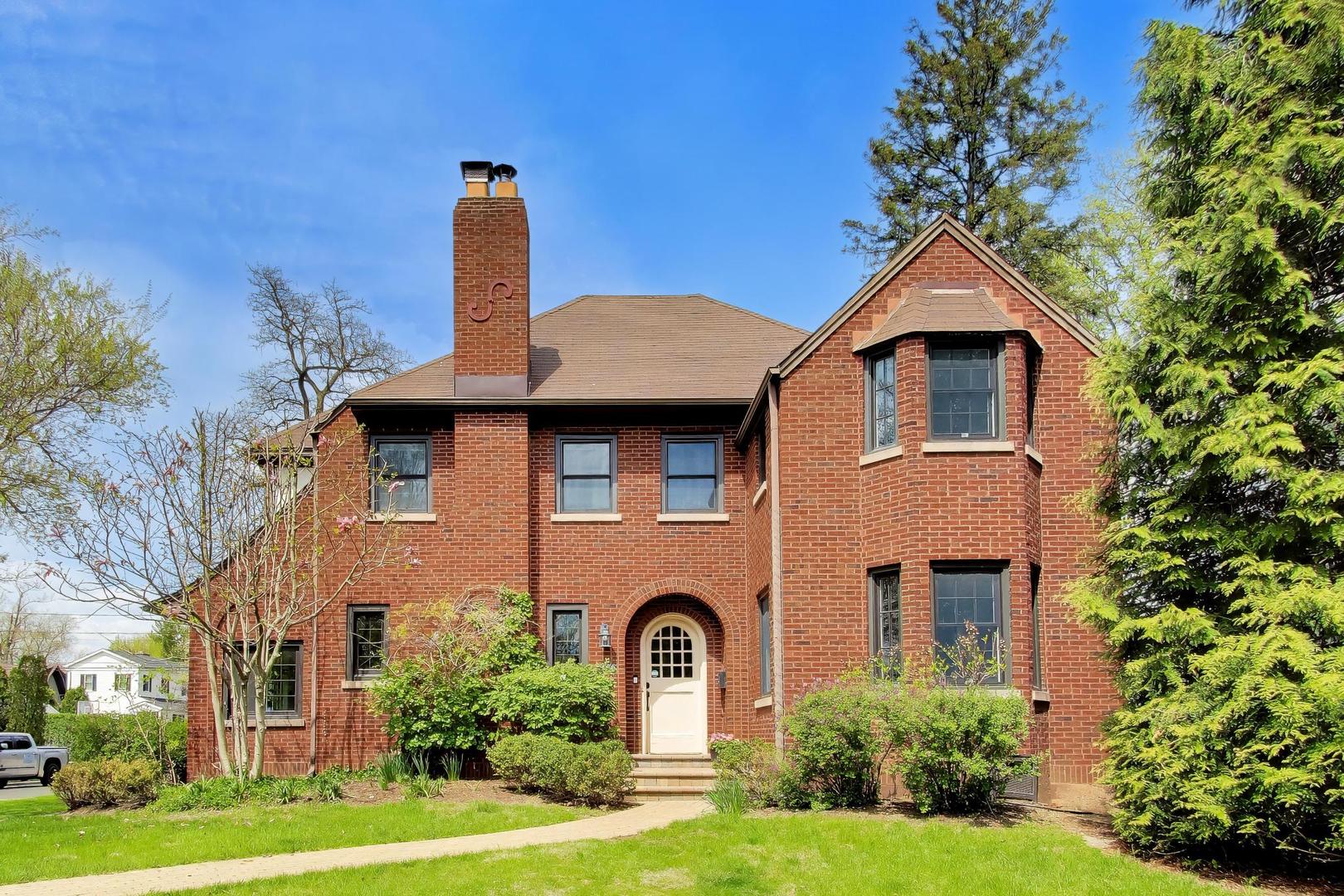 1636 Forest Avenue