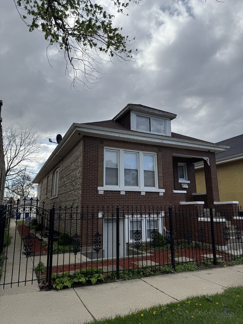 2326 58th Court