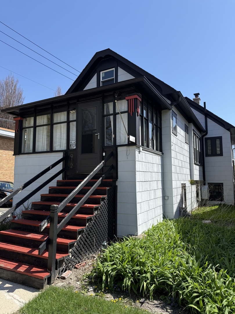 912 taylor Avenue