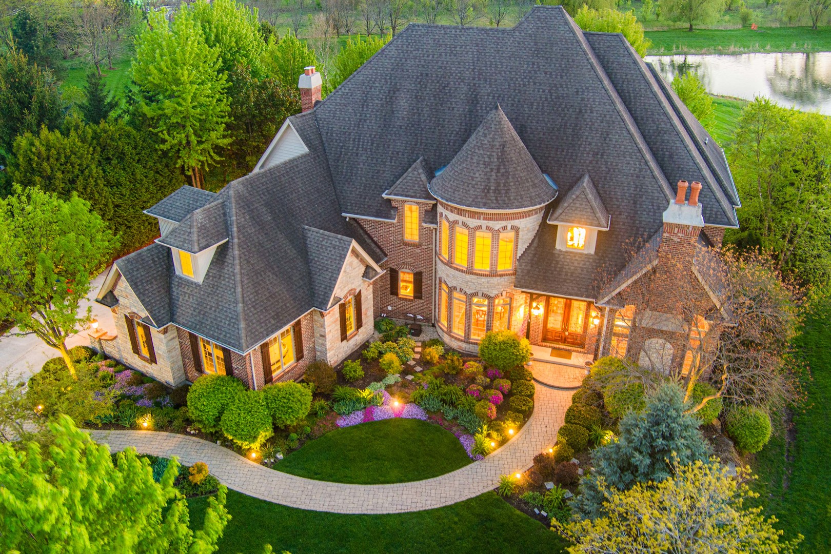 39W835 Goldenrod Drive