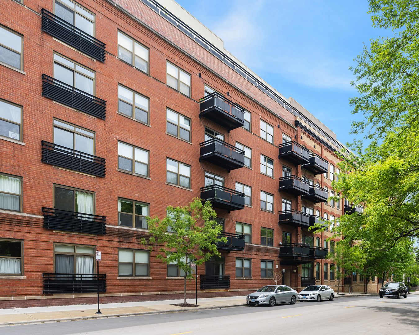 1735 Diversey Parkway