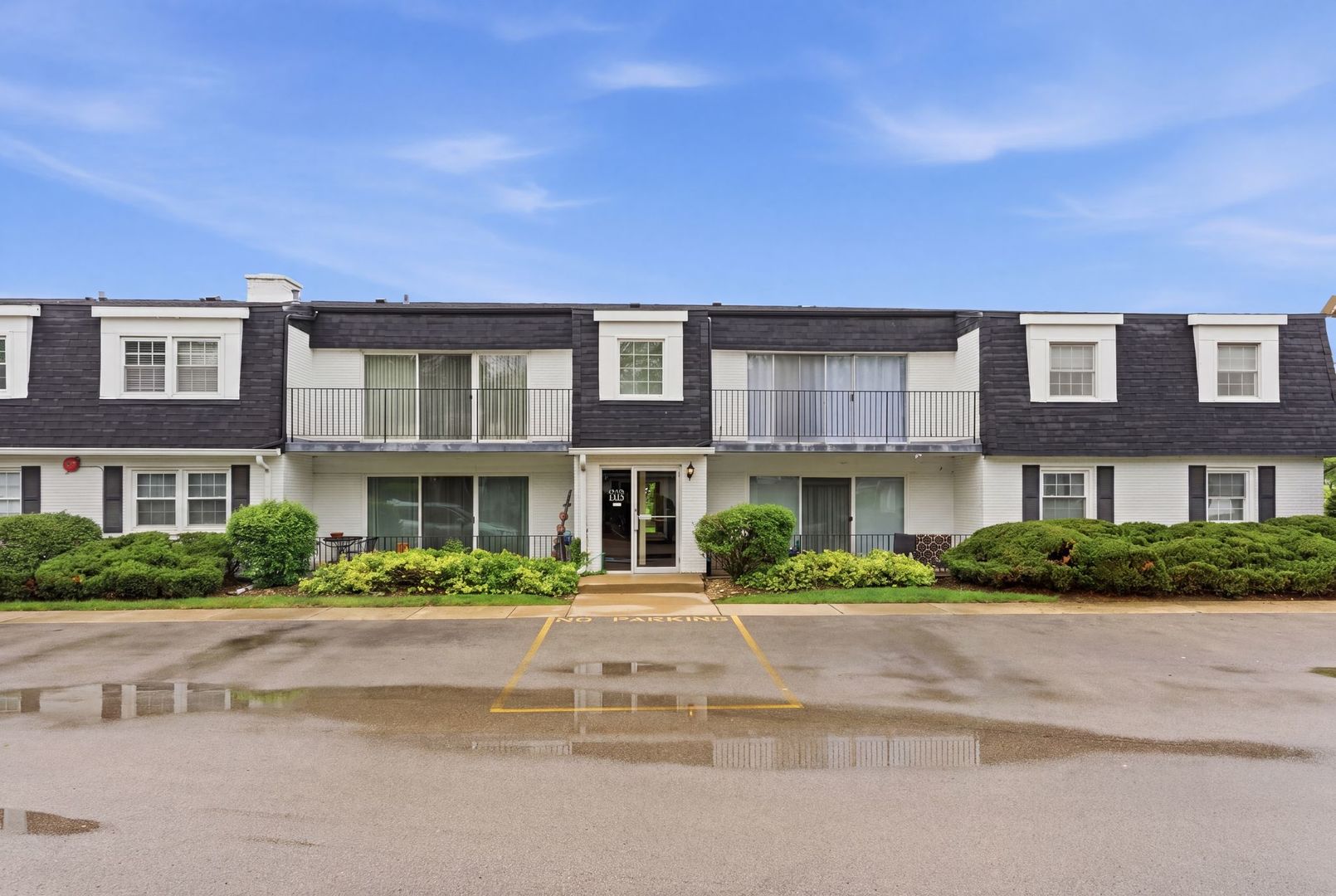 1115 Royal St George Drive