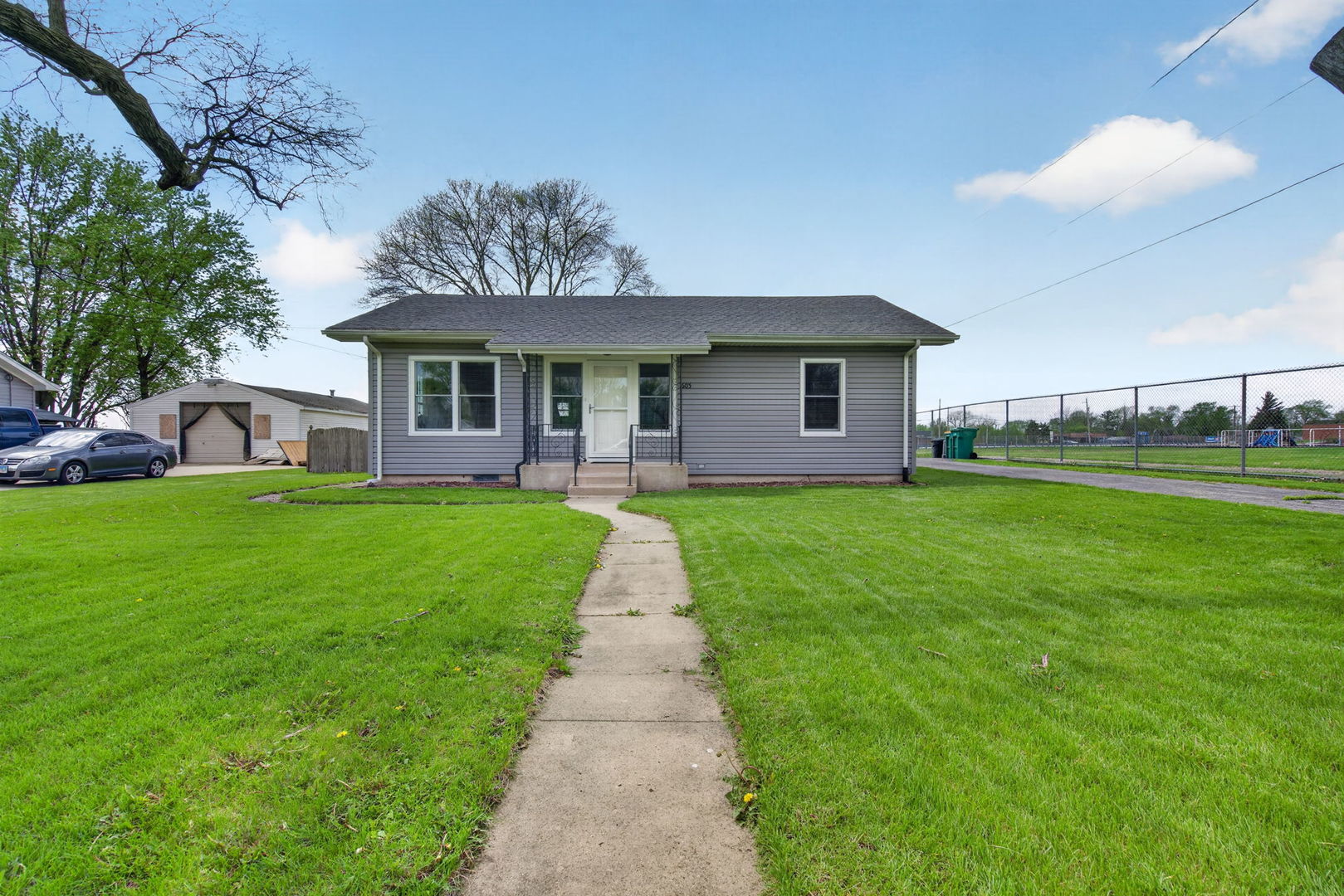 605 Eastern Avenue