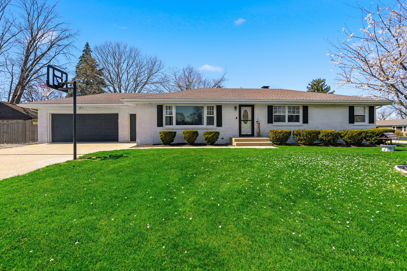 3311 Pinecrest Drive