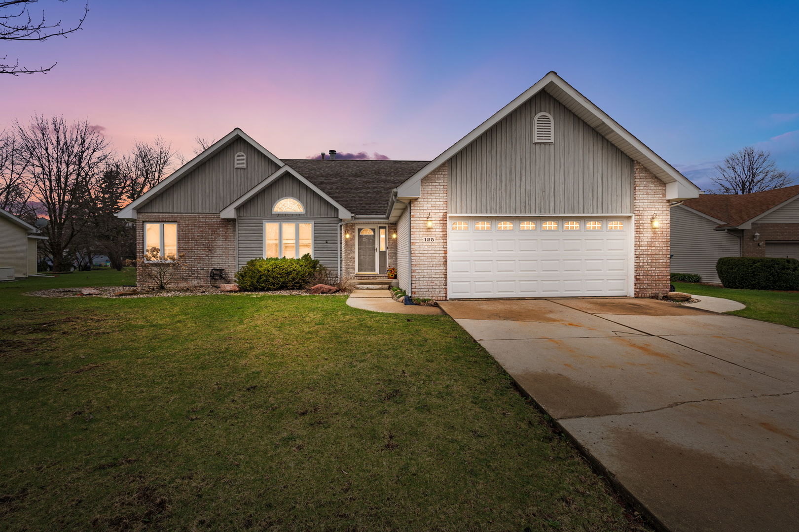 125 Hamilton Drive