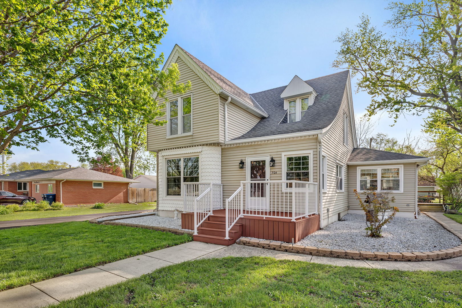 704 Hill Street
