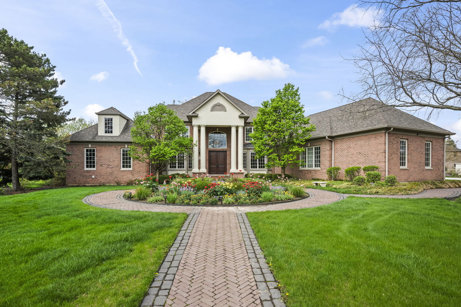 502 Forest View Avenue