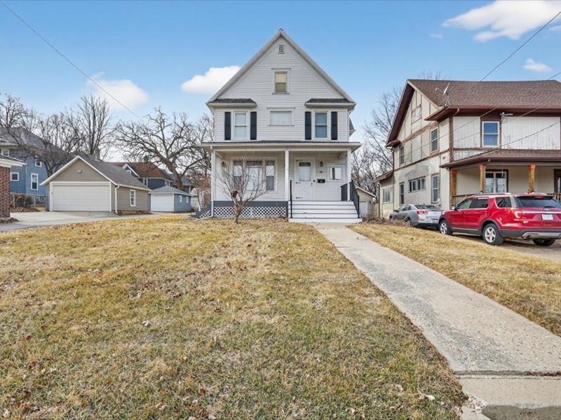 14 Harlem Avenue