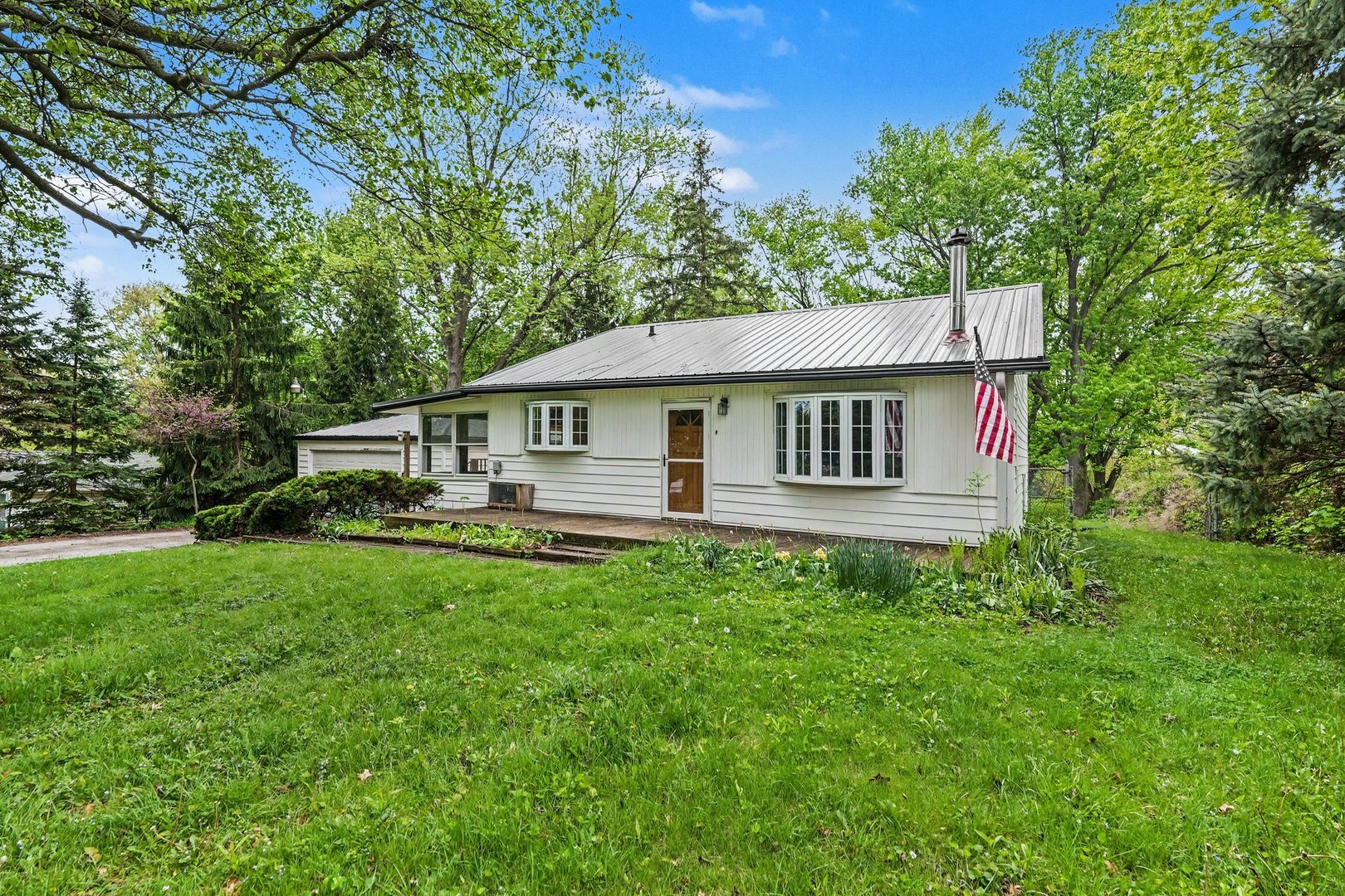 26626 Egyptian Trail