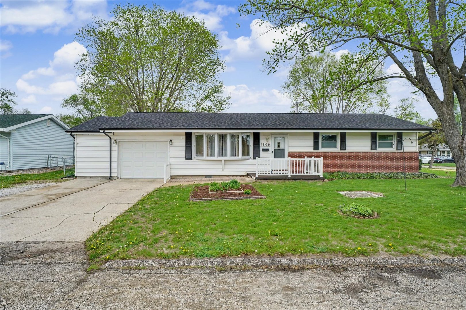 1605 Grange Drive