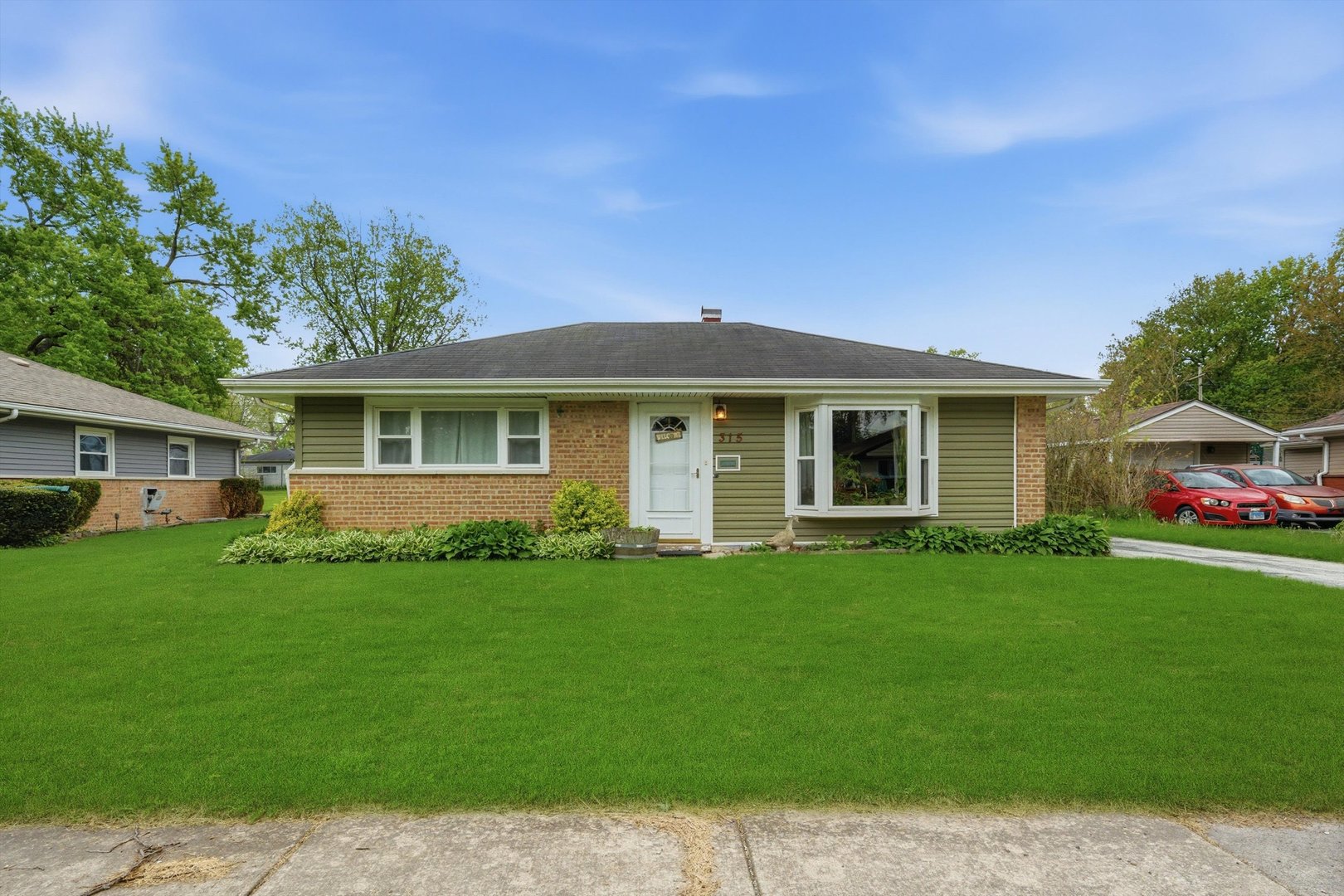 315 Sauganash Street