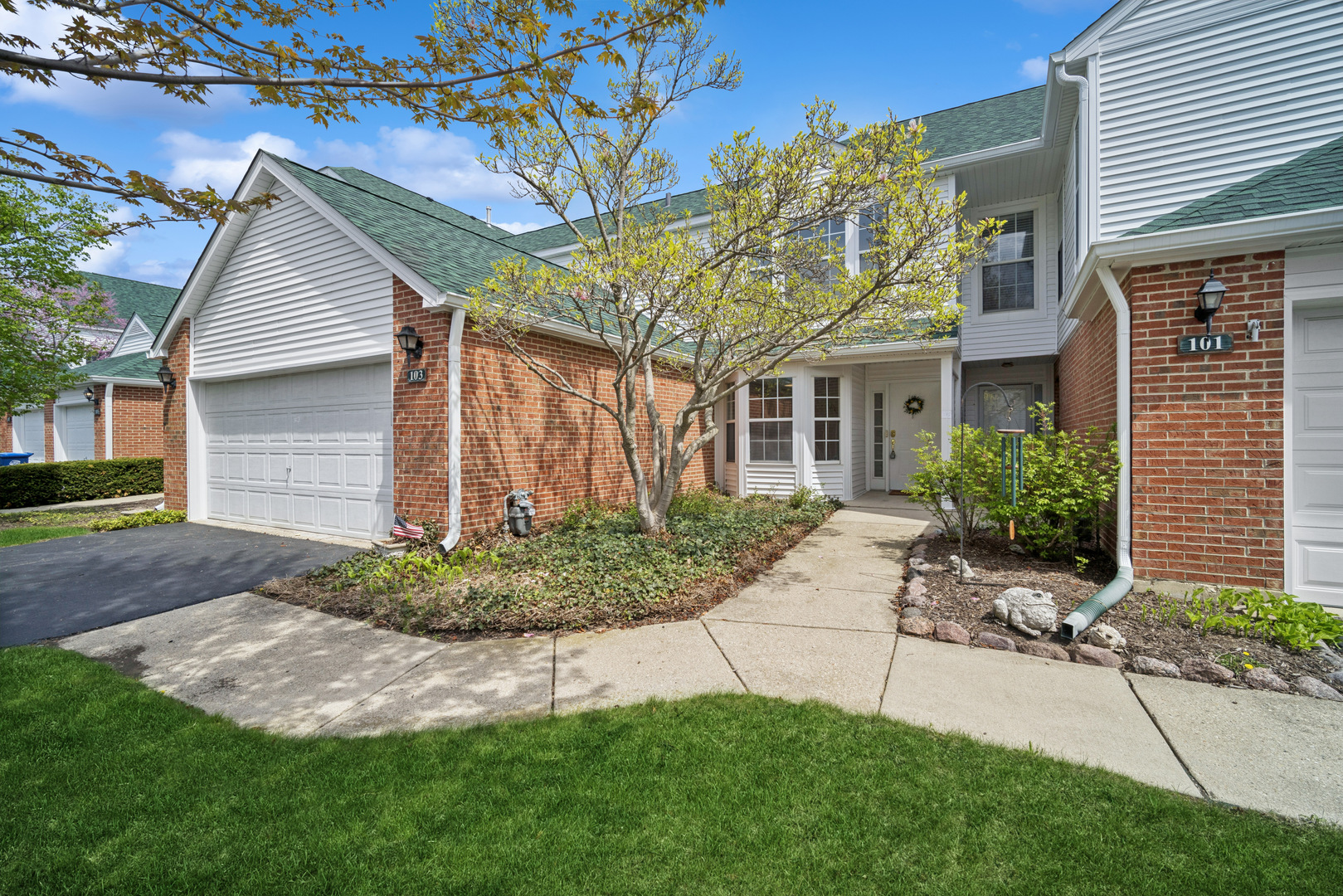 103 Meadowbrook Lane