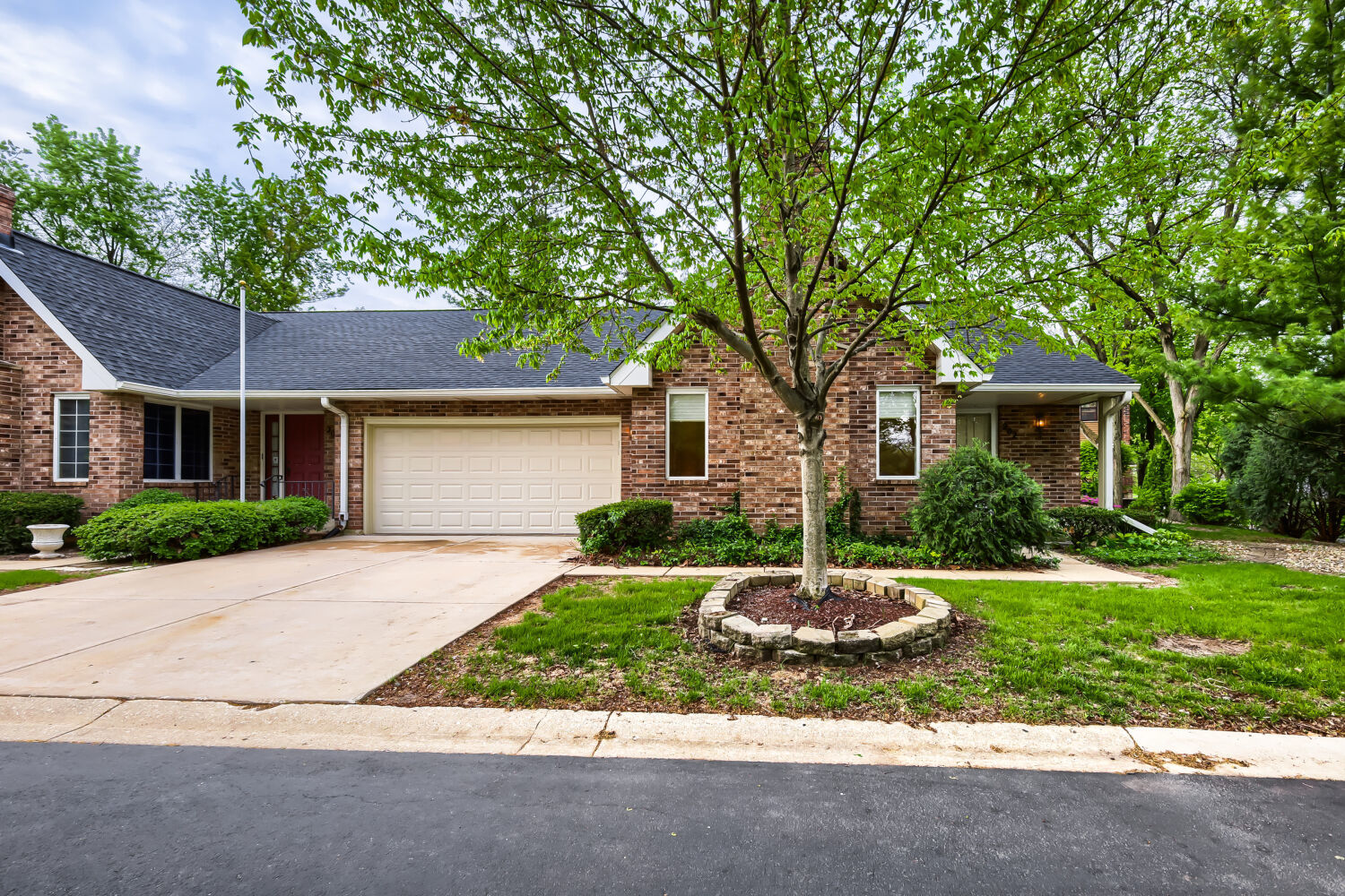 202 Stone Manor Circle