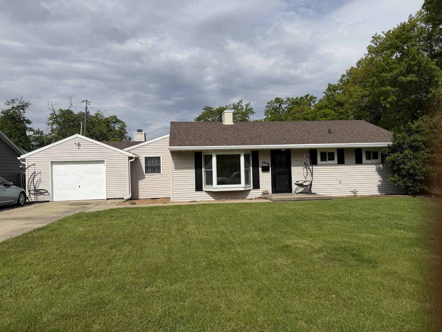 1 Cottonwood Street