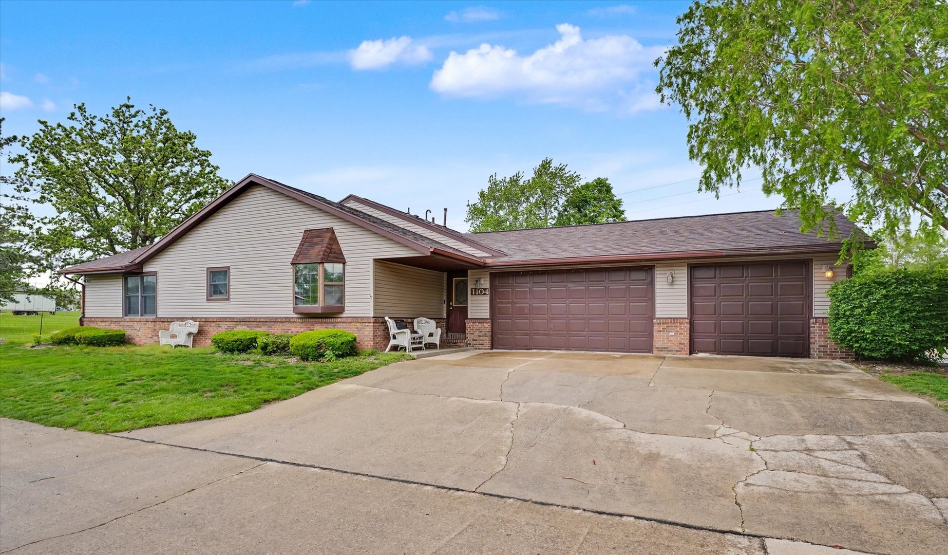 1104 Brad Drive