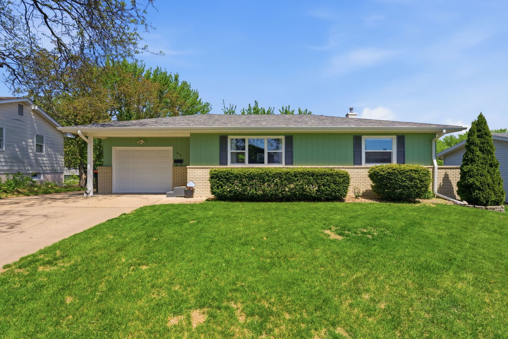 418 44th Street