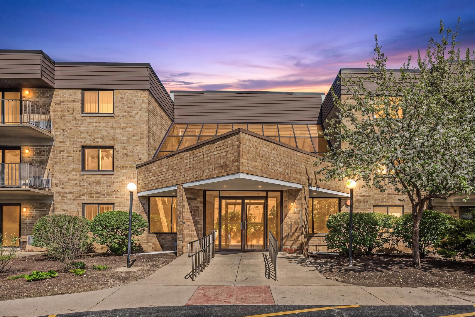 5600 ASTOR Lane