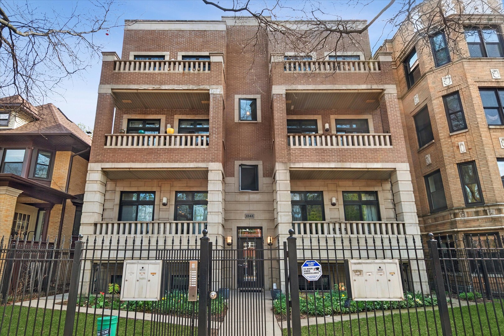 1543 Sherwin Avenue
