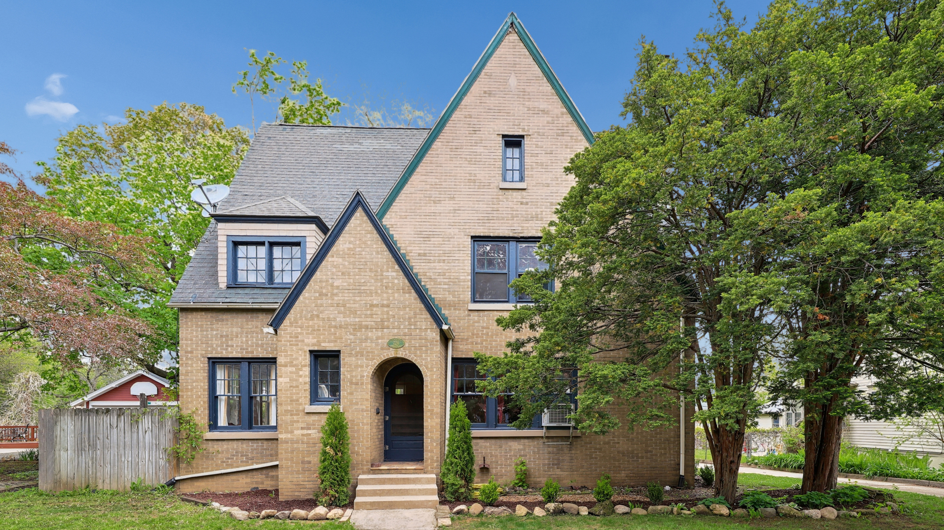 726 Highland Avenue