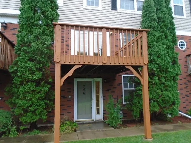 746 TIFFANY Court