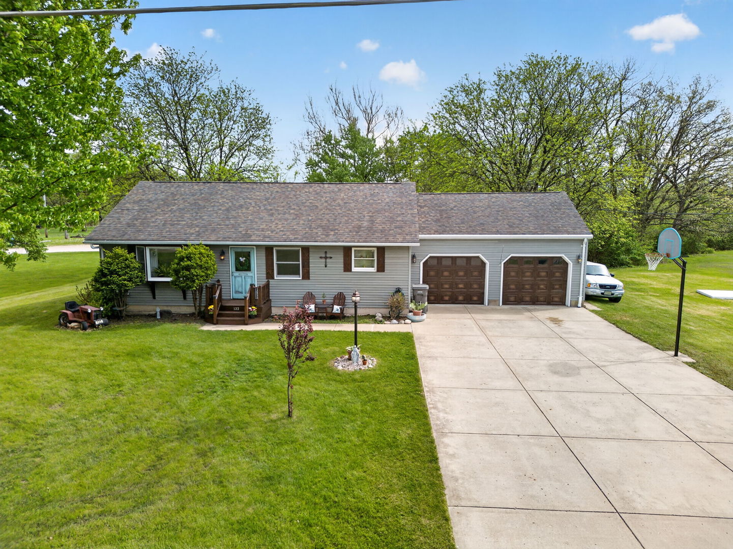 122 Drew Street