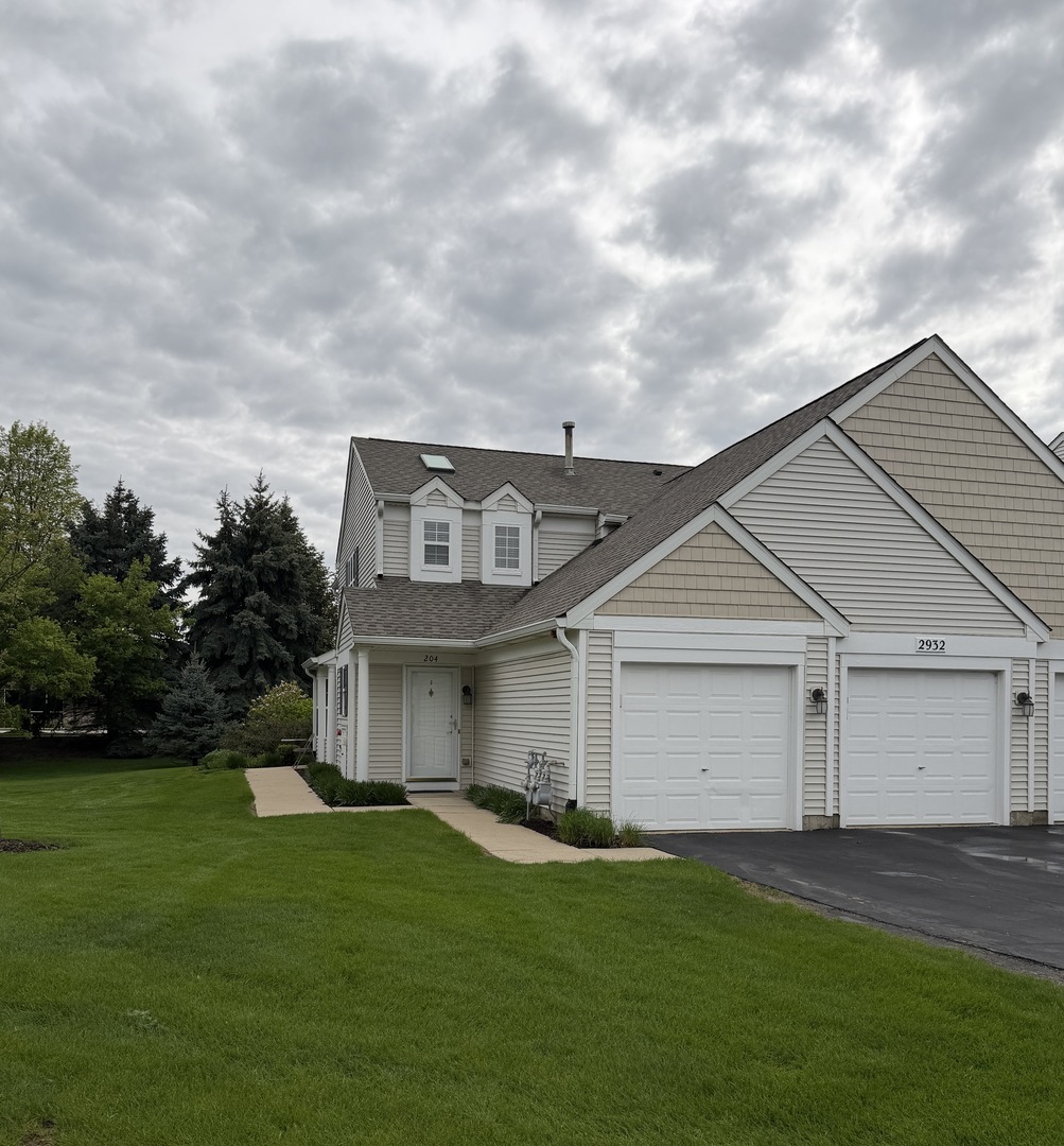 2932 BARTLETT Court