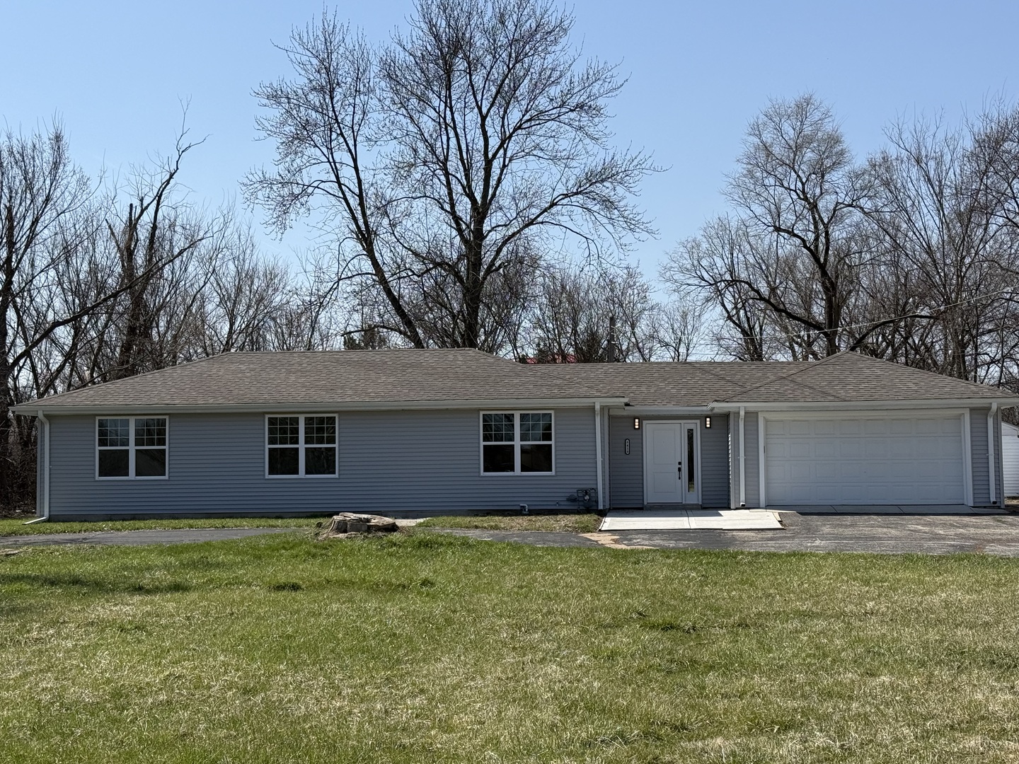 8418 MEADOWBROOK Drive
