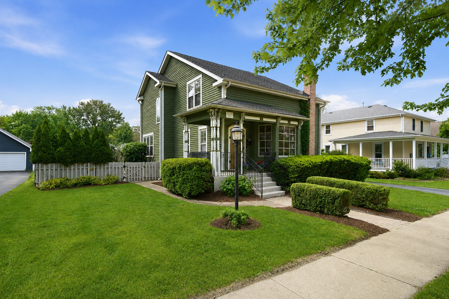 715 Oregon Avenue
