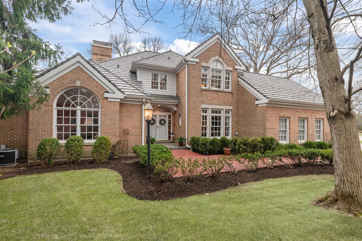 852 Gloucester Crossing