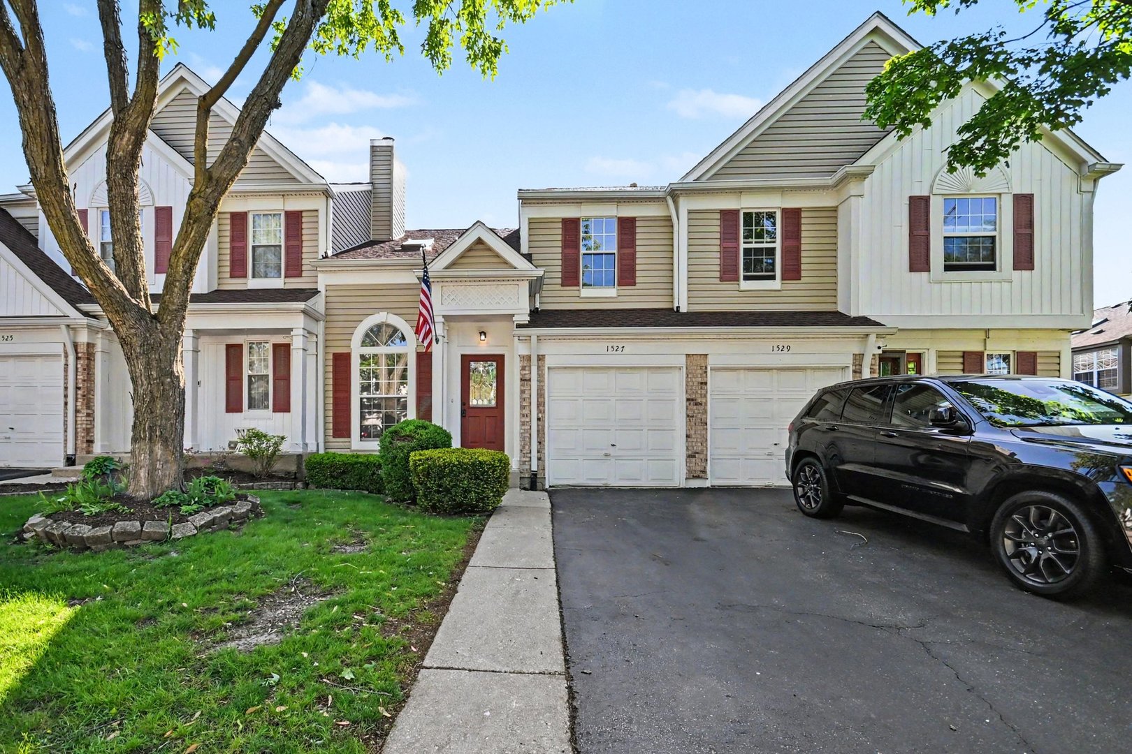 1527 Harvest Lane