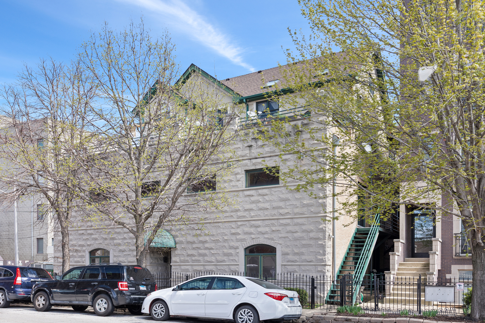 417 NOBLE Street