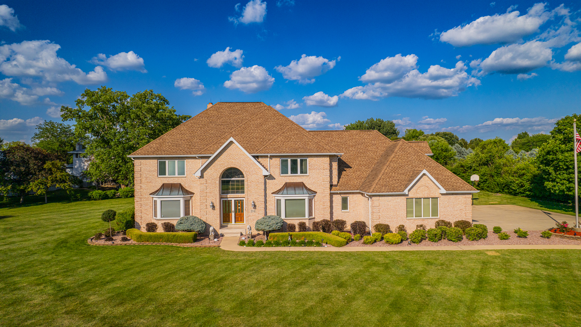 284 Barrington Lane