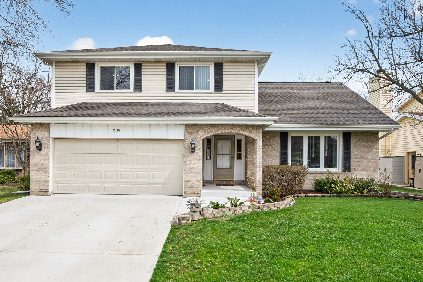 1281 Scarlet Drive