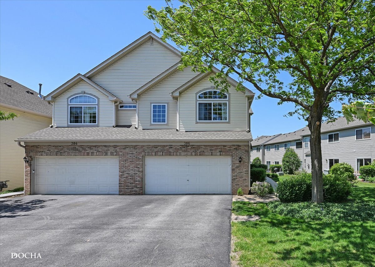 386 Jamestown Court