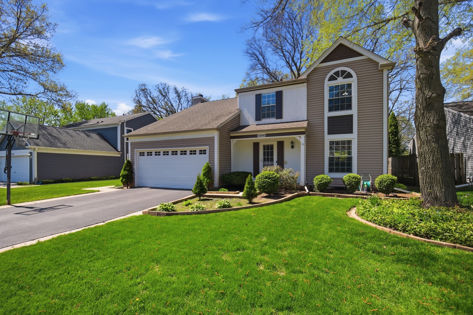 1320 Yellowstone Parkway
