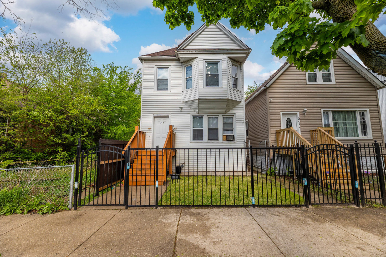 6713 Sangamon Street