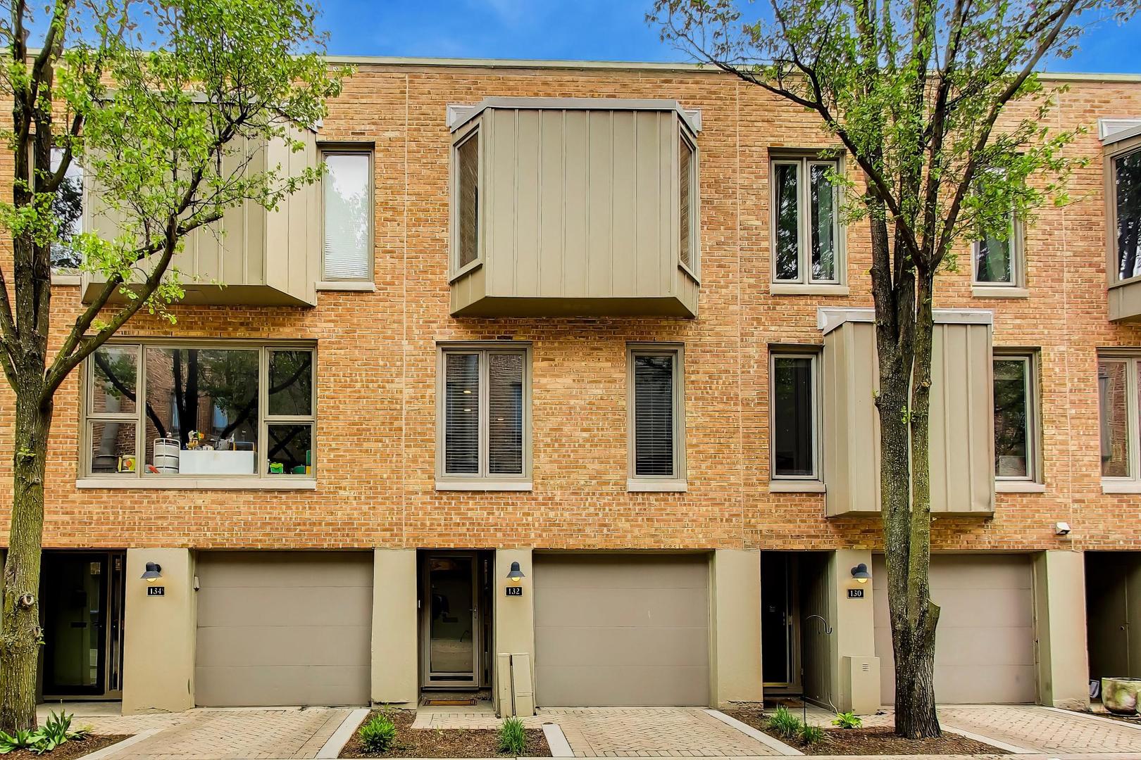 132 Frank Lloyd Wright Lane