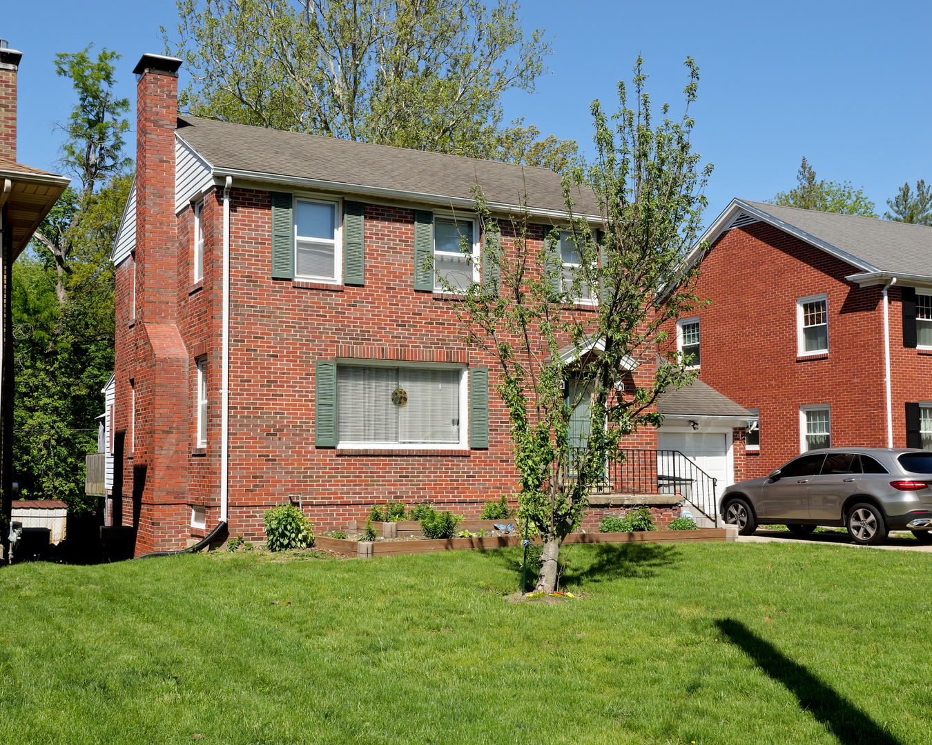 349 Oakcrest Avenue