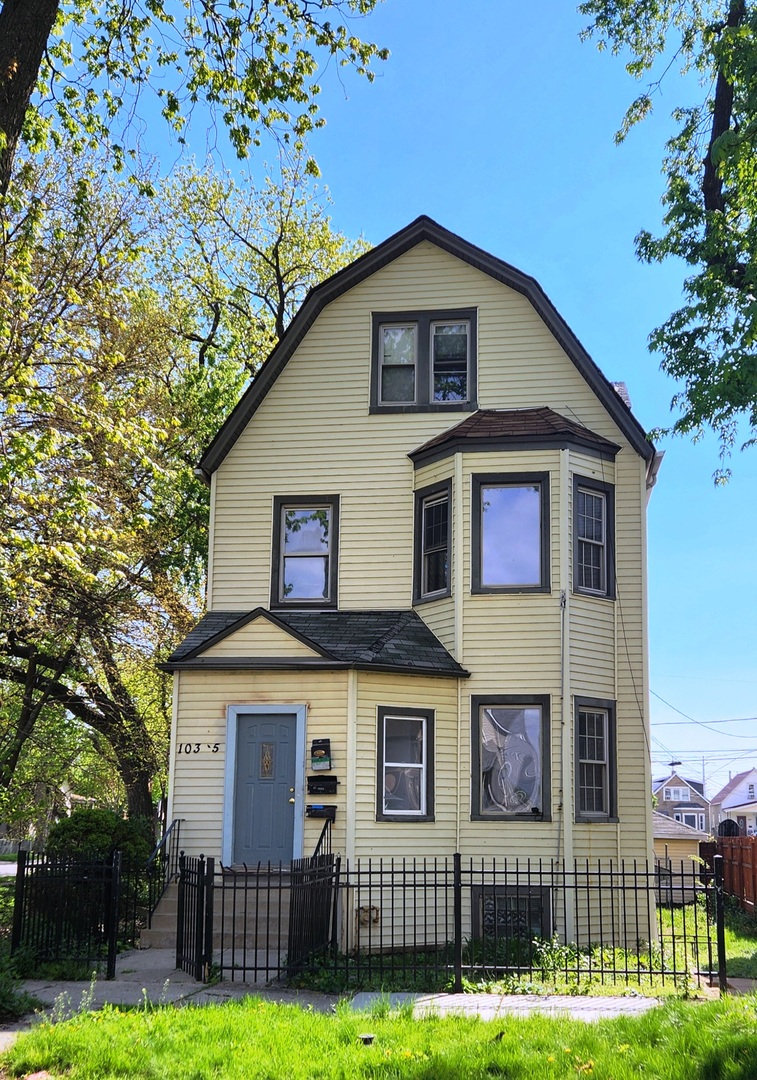 10305 Avenue J