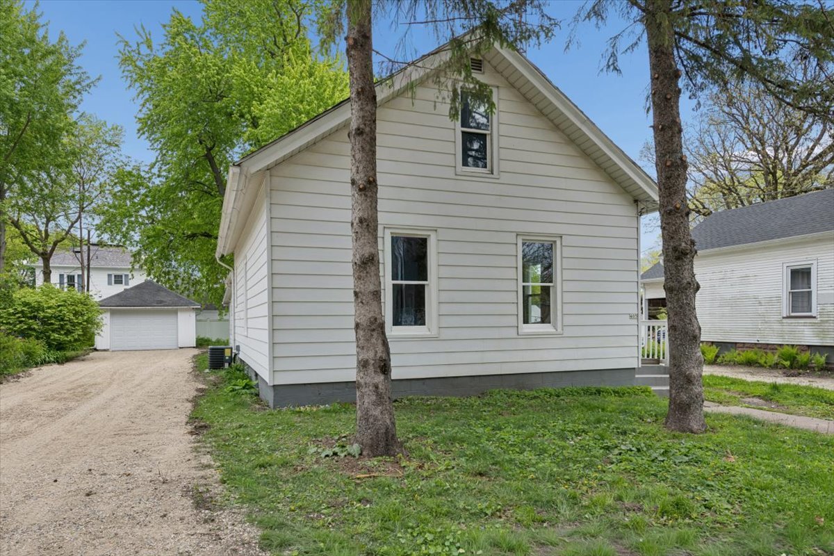 405 Grant Street