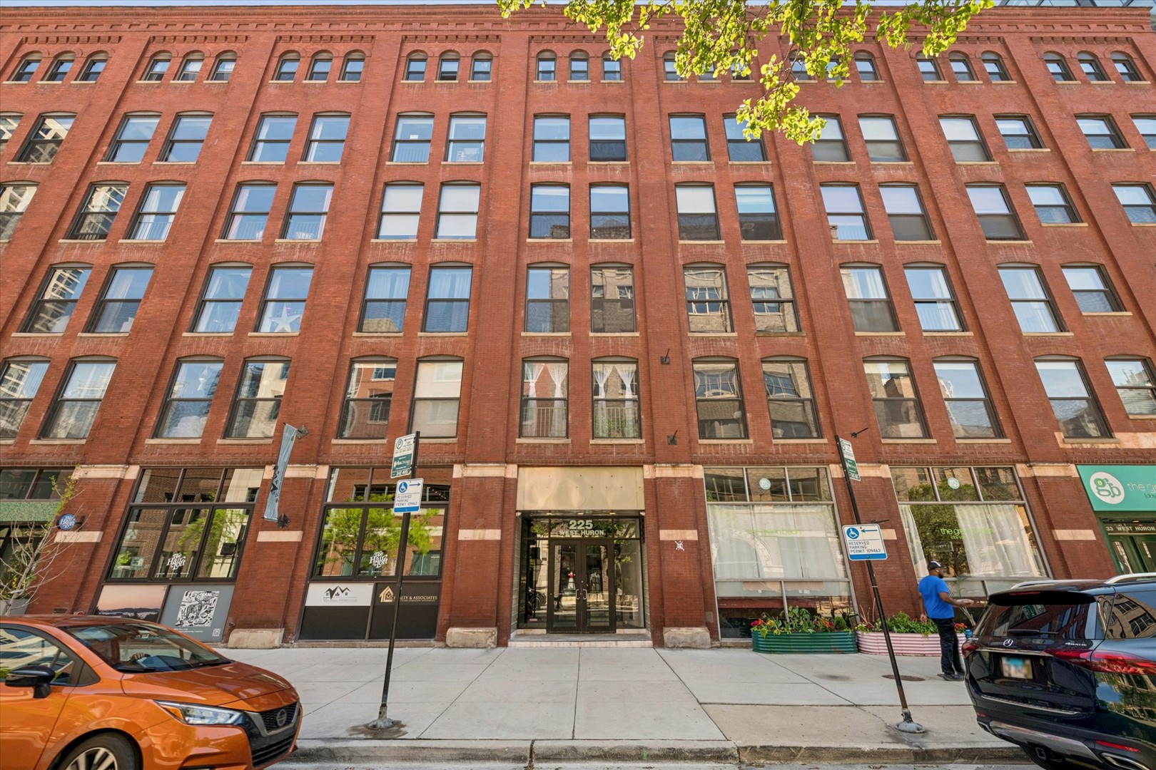 225 Huron Street