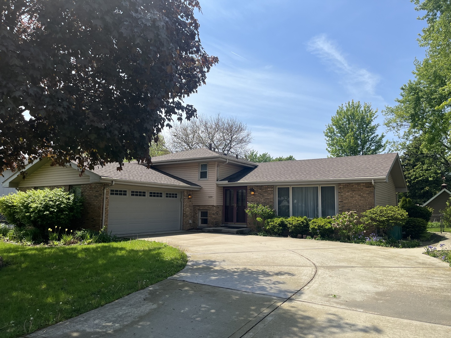 529 Shorewood Drive