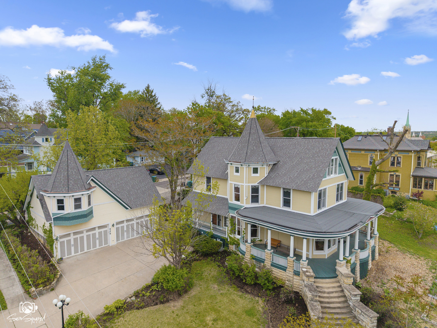 429 Buell Avenue