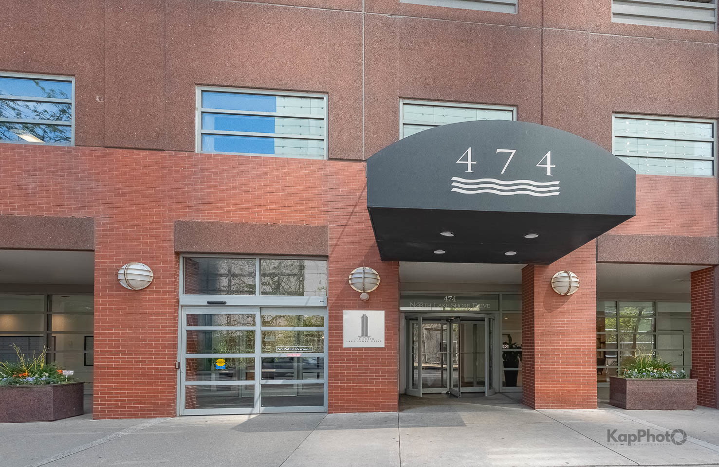 474 Lake Shore Drive