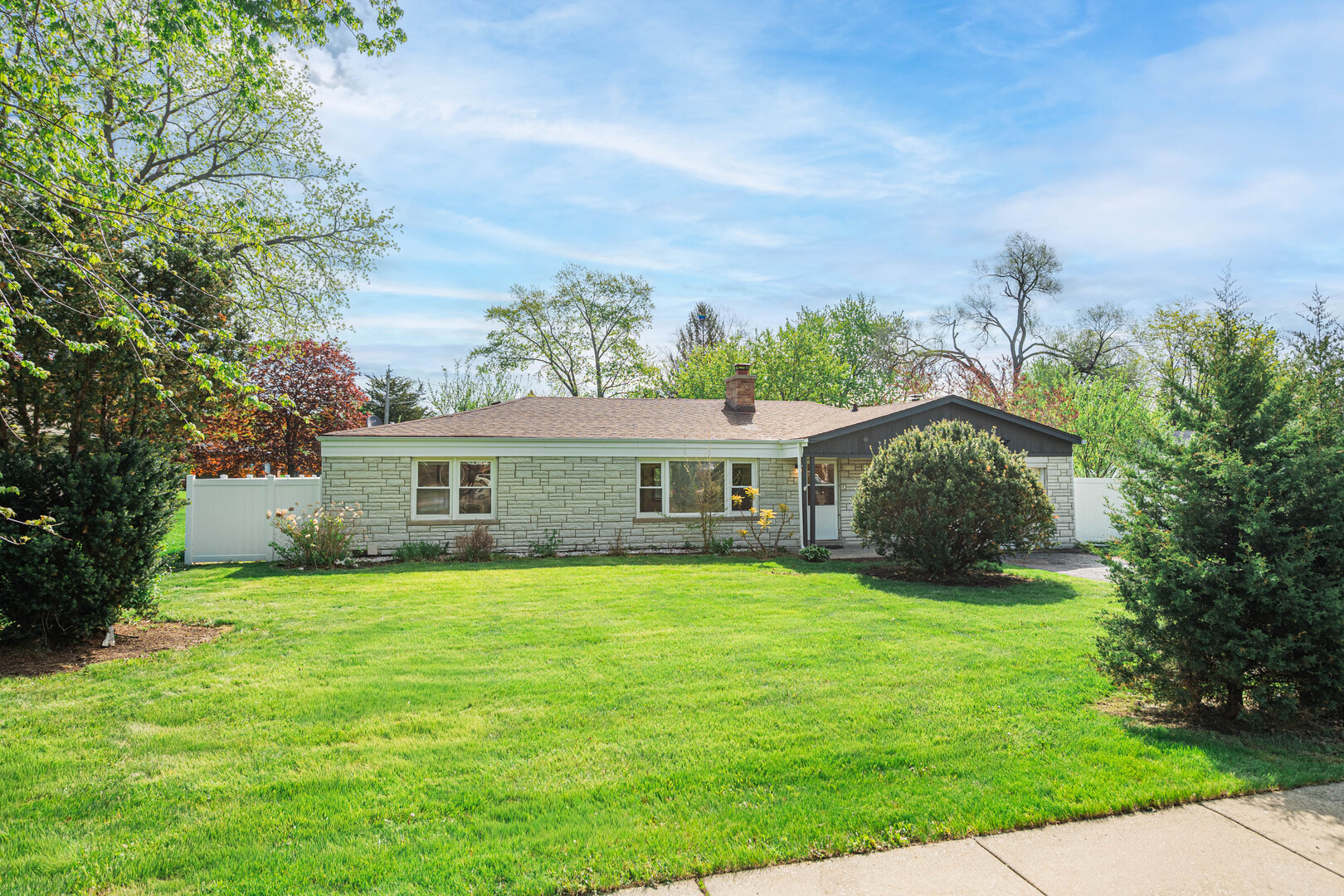 2307 Arlington Heights Road