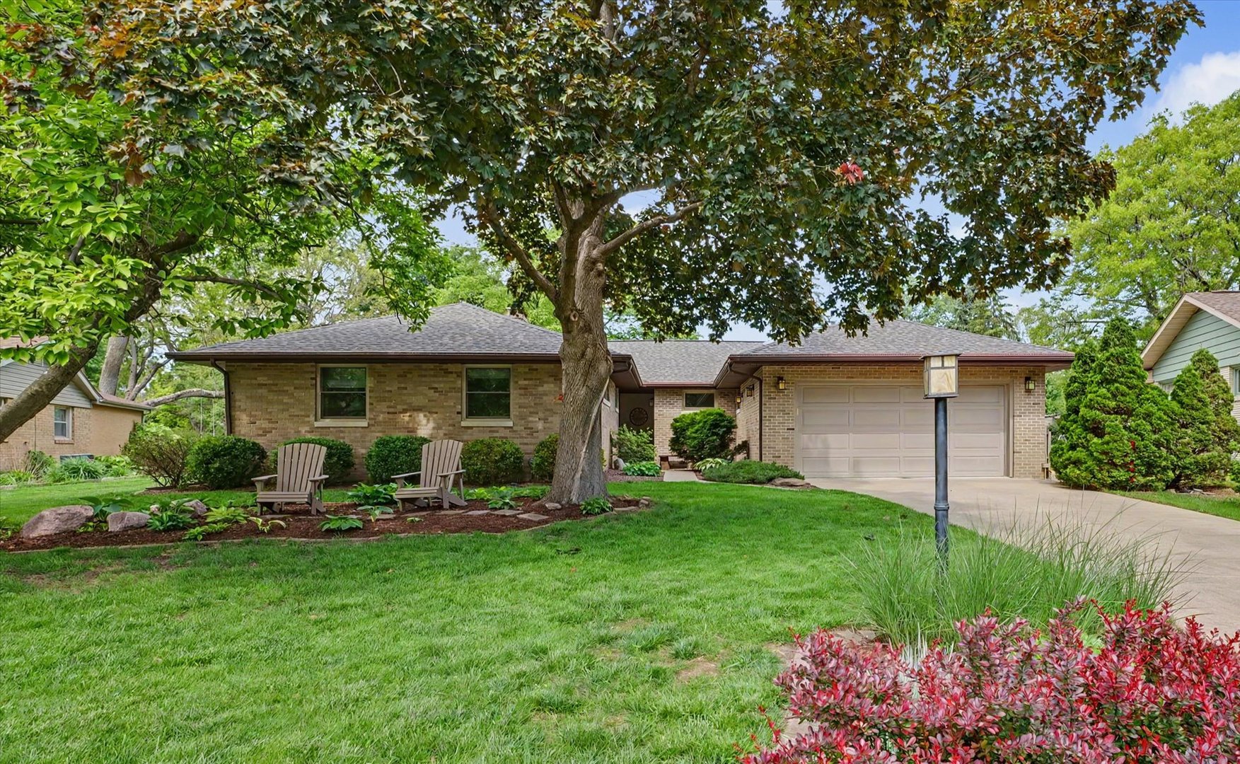 1406 Maywood Drive