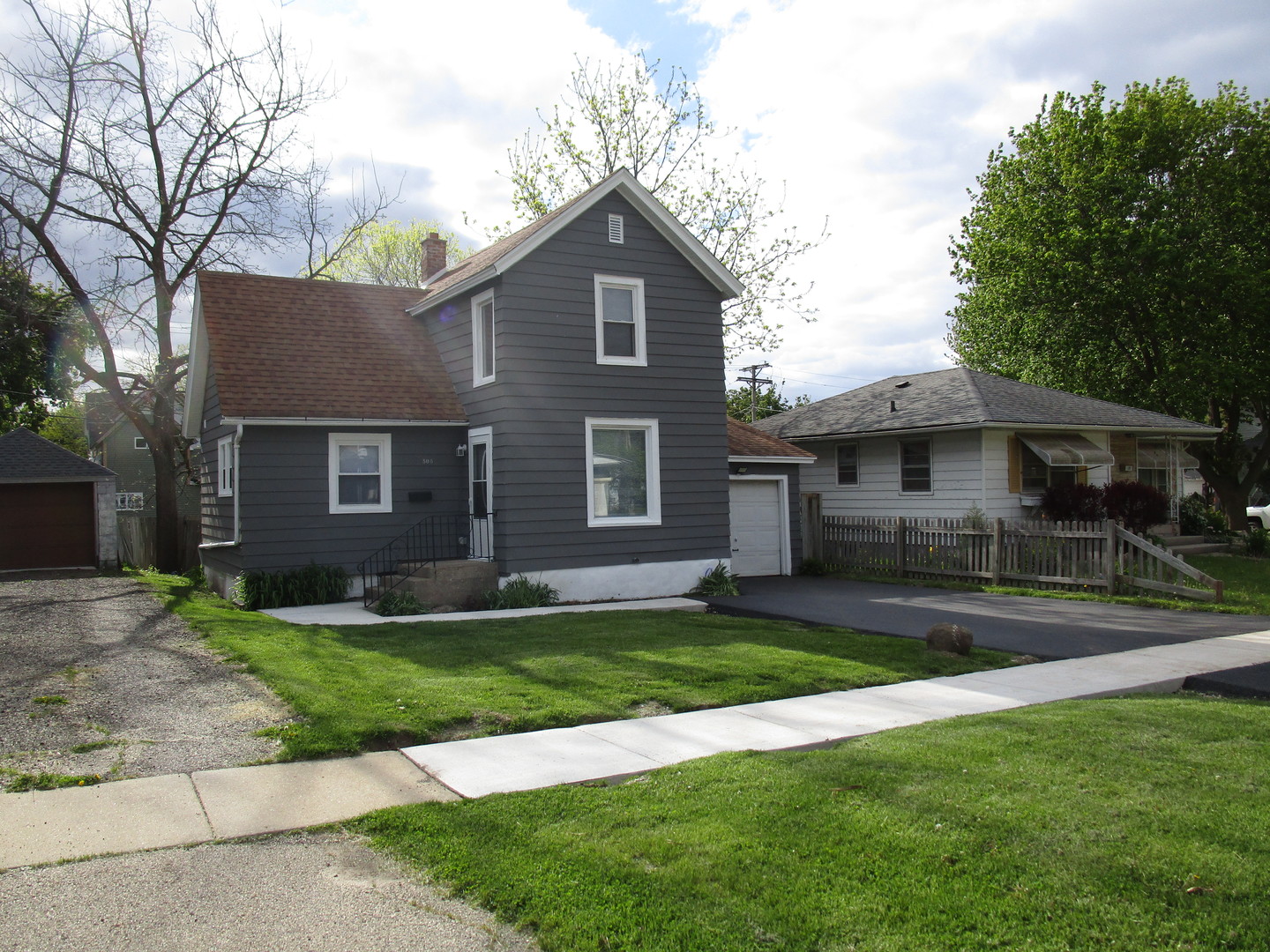 508 Hart Street