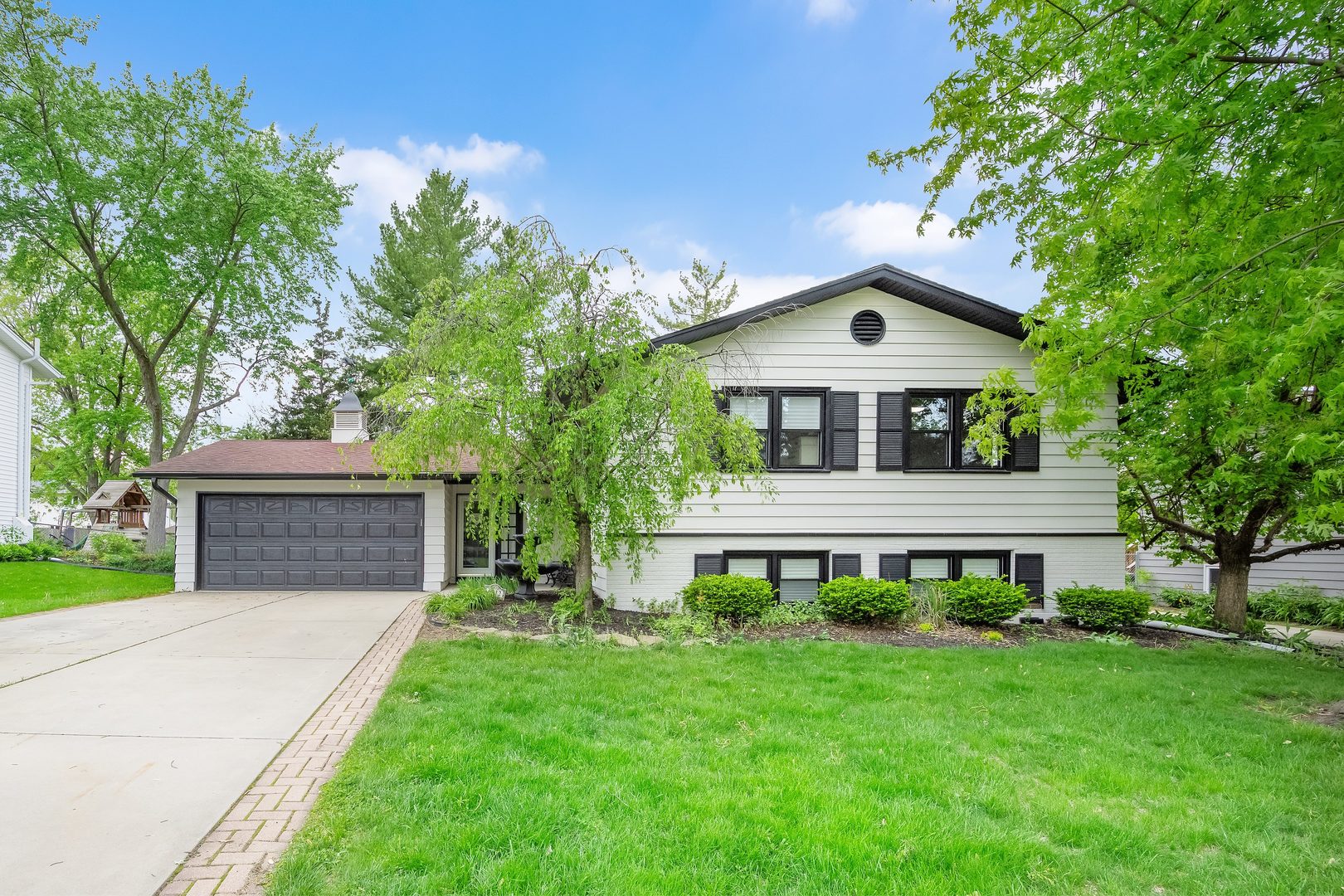 6312 Maxwell Drive